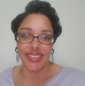 Meet your Posher, Janelle